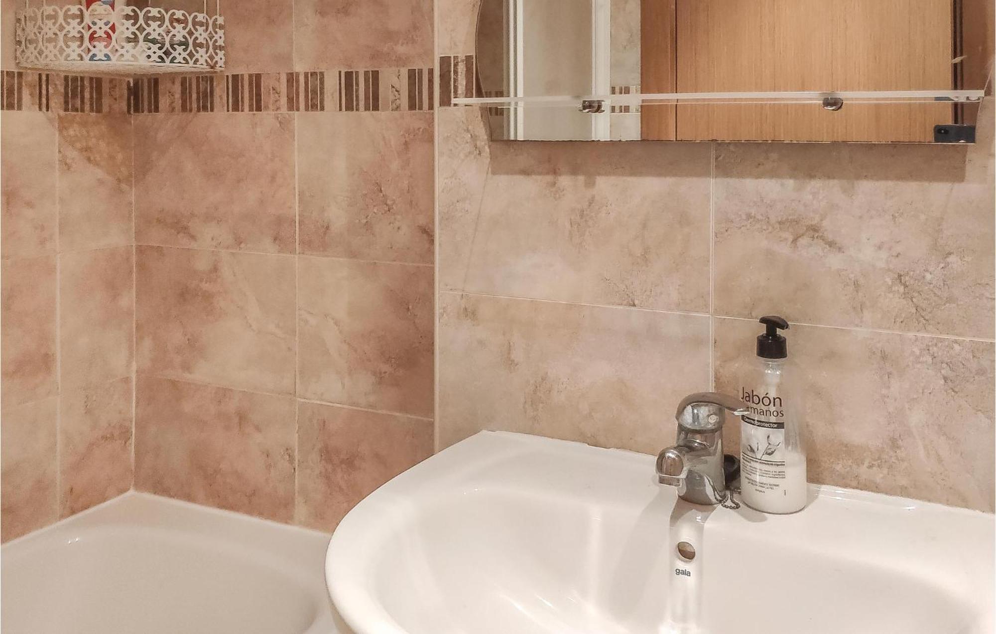Amazing Apartment In Oropesa Del Mar With Kitchen Oropesa del Mar Exterior foto